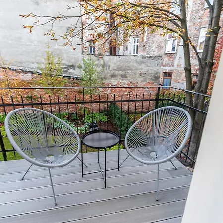 Apartman Lights Mostowa 6 *