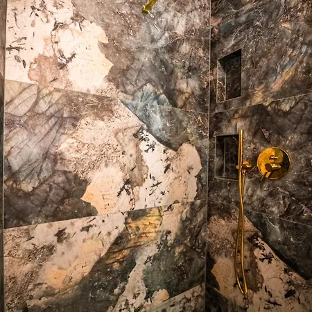 Apartman Lights Mostowa 6 *