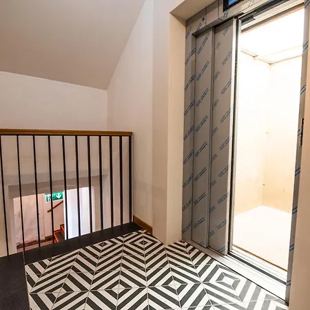 Lights Mostowa 6 Apartman Krakkó