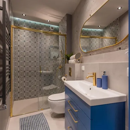 Apartman Lights Mostowa 6 *