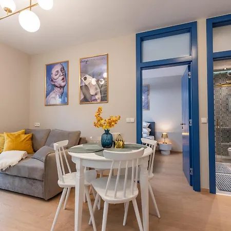 Lights Mostowa 6 * Krakkó