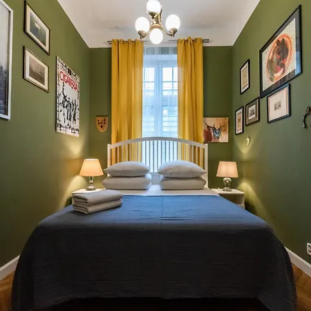 Apartment Lights Mostowa 6 *