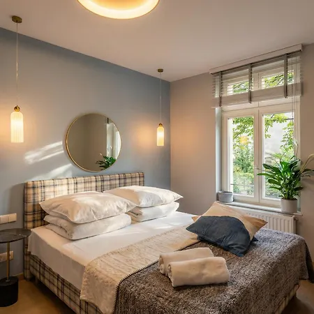 Apartman Lights Mostowa 6 *